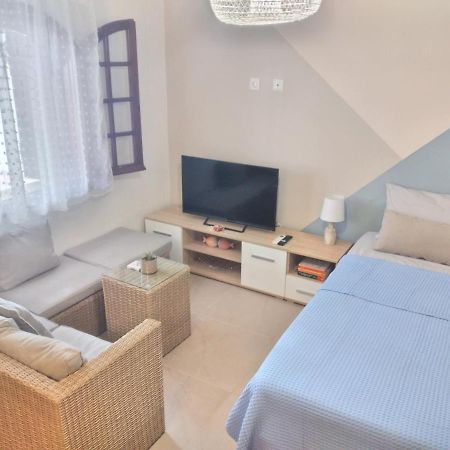 אפרטהוטל מילאטוס Kertoshouse מראה חיצוני תמונה